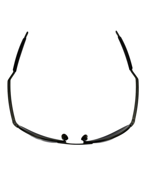 OAKLEY（オークリー）OAKLEY (オークリー) オーバルサングラスの古着・服飾アイテム