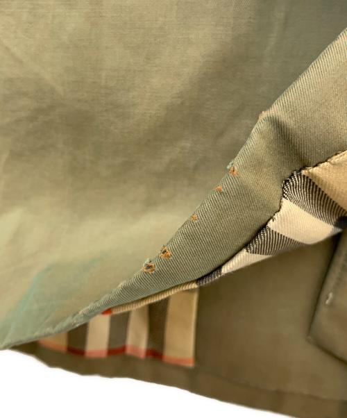 Burberry's（バーバリーズ）Burberry's (バーバリーズ) 裏ノバチェック玉蟲バルマカーンコート オリーブ サイズ:180の古着・服飾アイテム