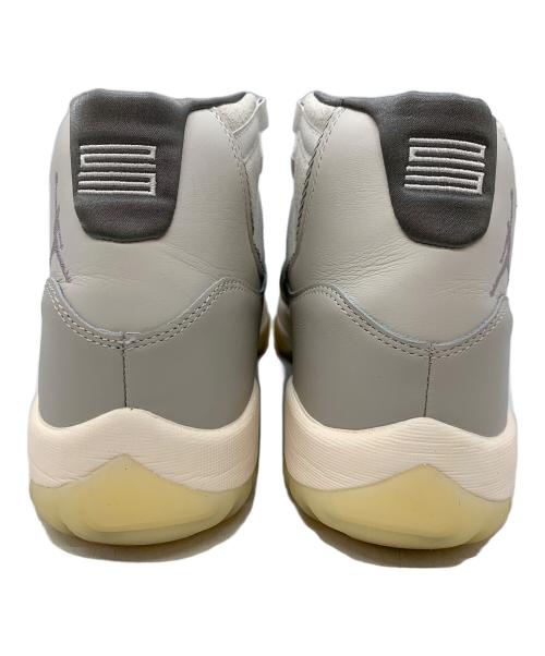 NIKE（ナイキ）NIKE (ナイキ) AIR JORDAN 11 RETRO LIGHT BONE ホワイト×グレー サイズ:29.5の古着・服飾アイテム