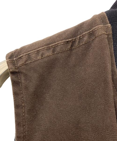 CarHartt（カーハート）CarHartt (カーハート) ダックベスト ブラウン サイズ:Mの古着・服飾アイテム