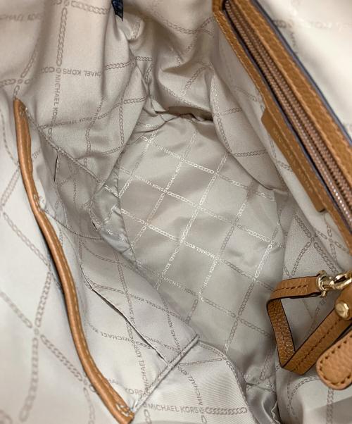 MICHAEL KORS（マイケルコース）MICHAEL KORS (マイケルコース) リュック ブラウンの古着・服飾アイテム