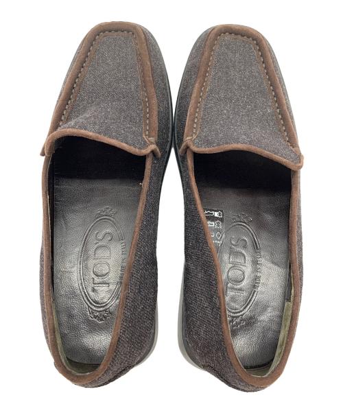TOD'S（トッズ）TOD'S (トッズ) ゴンミーニ ローファー ブラウン サイズ:5の古着・服飾アイテム
