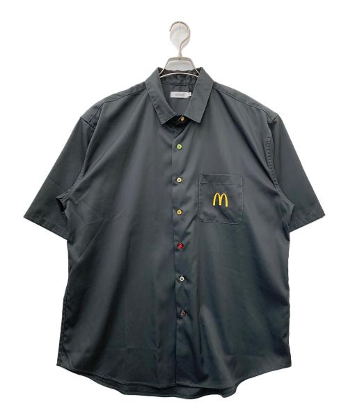 graniph（グラニフ）graniph (グラニフ) マクドナルド (マクドナルド) What's in the Burger ルーズフィット半袖シャツ ブラック サイズ:XLの古着・服飾アイテム