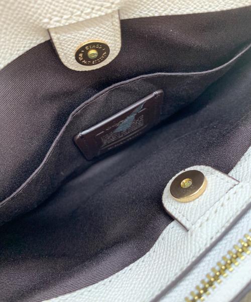 COACH（コーチ）COACH (コーチ) キャリーオール2WAYバッグ ホワイトの古着・服飾アイテム