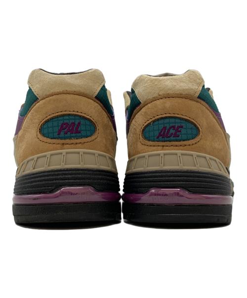 NEW BALANCE（ニューバランス）NEW BALANCE (ニューバランス) PALACE (パレス) スニーカー ブラウン サイズ:USA 8　1/2の古着・服飾アイテム