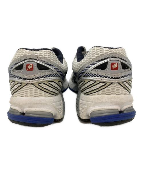 NEW BALANCE（ニューバランス）NEW BALANCE (ニューバランス) スニーカー ホワイト×ブルー サイズ:26.5の古着・服飾アイテム
