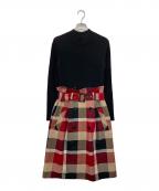 BLUE LABEL CRESTBRIDGEブルーレーベルクレストブリッジ）の古着「ノヴァチェックドッキングニットワンピース」｜ブラック×レッド