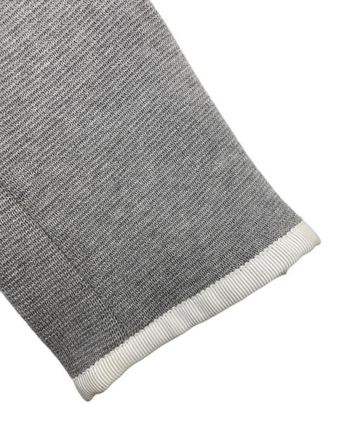 Black Fleece by BROOKS BROTHERS（ブラックフリース バイ ブルックスブラザーズ）BLACK FLEECE BY Brooks Brothers (ブラックフリース バイ ブルックスブラザーズ) ジャージーニットブレザー グレー サイズ:BB3の古着・服飾アイテム