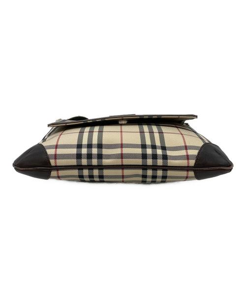 BURBERRY（バーバリー）BURBERRY (バーバリー) ノバチェック フラップショルダーバッグ ベージュの古着・服飾アイテム