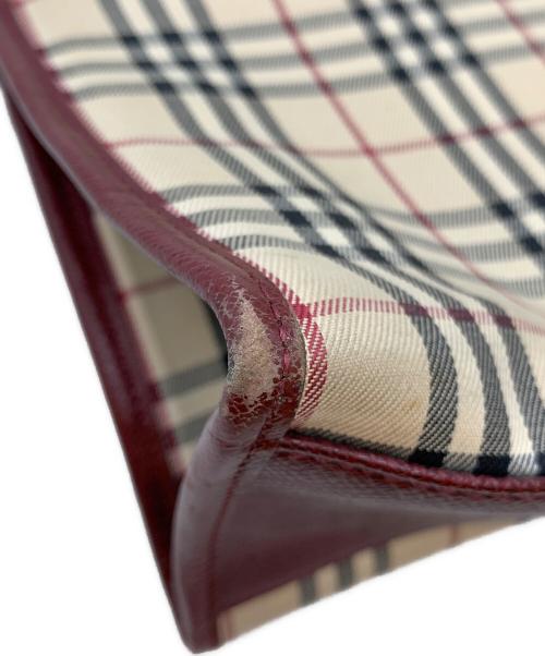 BURBERRY（バーバリー）BURBERRY (バーバリー) ノバチェック ハンドバッグ ベージュ×レッドの古着・服飾アイテム