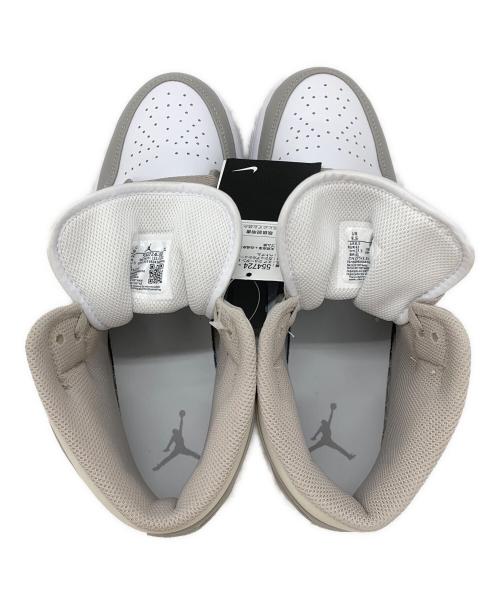NIKE（ナイキ）NIKE (ナイキ) スニーカー グレー×ホワイト サイズ:27.5の古着・服飾アイテム