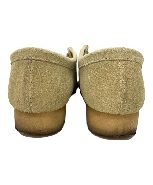 CLARKS ORIGINALS（クラークス オリジナルズ）CLARKS ORIGINALS (クラークス オリジナルズ) ワラビーシューズ ベージュ サイズ:25.5の古着・服飾アイテム