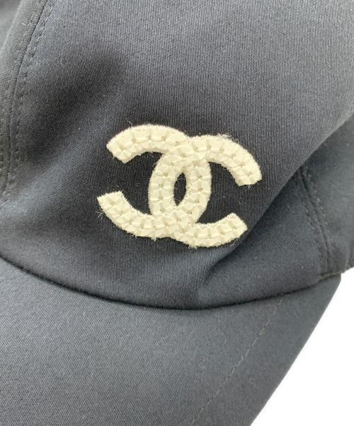 CHANEL（シャネル）CHANEL (シャネル) CC ベースボールキャップ ネイビーの古着・服飾アイテム