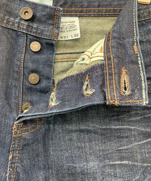 LEVI'S（リーバイス）LEVI'S (リーバイス) TRUE STRAIGHT インディゴ サイズ:W31×L32の古着・服飾アイテム