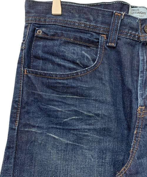 LEVI'S（リーバイス）LEVI'S (リーバイス) TRUE STRAIGHT インディゴ サイズ:W31×L32の古着・服飾アイテム