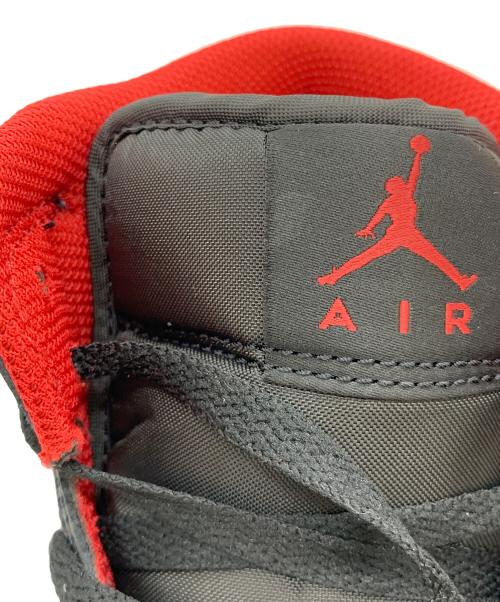 NIKE（ナイキ）NIKE (ナイキ) AIR JORDAN 1 MID ブラック×レッド サイズ:27.5の古着・服飾アイテム