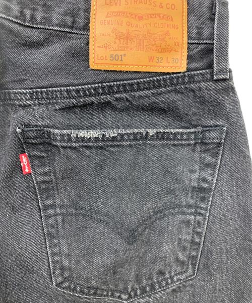 LEVI'S（リーバイス）LEVI'S (リーバイス) 別注 30周年記念デニムパンツ ブラック サイズ:W32×L30の古着・服飾アイテム