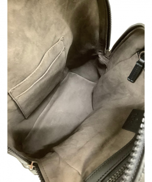 GUCCI（グッチ）GUCCI (グッチ) スモールバックパック ベージュ×ブラック GGシュプリーム 429020 493075の古着・服飾アイテム