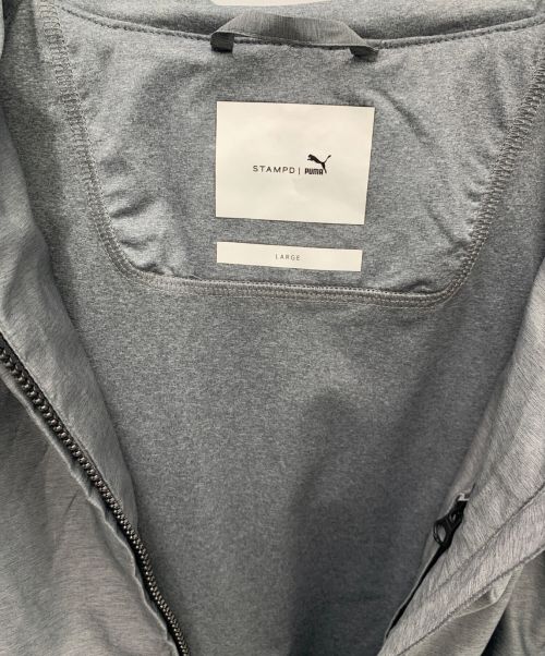 PUMA（プーマ）PUMA (プーマ) STAMPD (スタンプド) ウインドブレーカー グレー サイズ:Lの古着・服飾アイテム