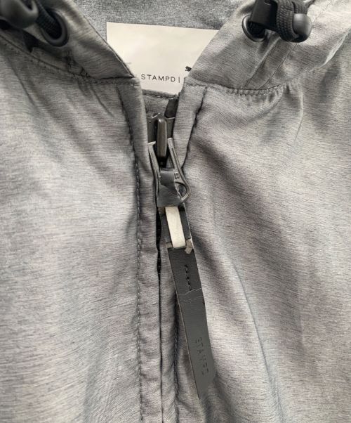 PUMA（プーマ）PUMA (プーマ) STAMPD (スタンプド) ウインドブレーカー グレー サイズ:Lの古着・服飾アイテム