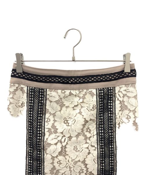 ADORE（アドーア）ADORE (アドーア) スカート ベージュ サイズ:Mサイズの古着・服飾アイテム