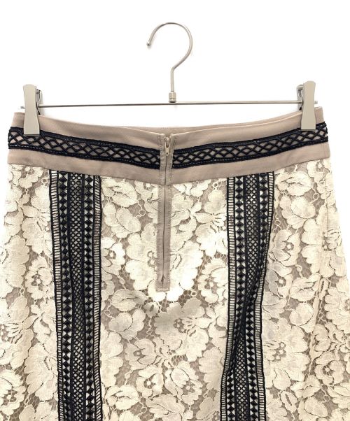 ADORE（アドーア）ADORE (アドーア) スカート ベージュ サイズ:Mサイズの古着・服飾アイテム