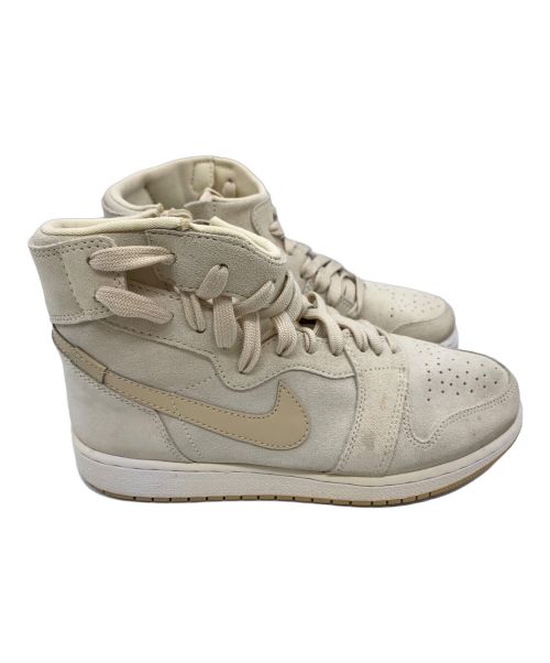 NIKE（ナイキ）NIKE (ナイキ) スニーカー ベージュ サイズ:24.5ｃｍの古着・服飾アイテム