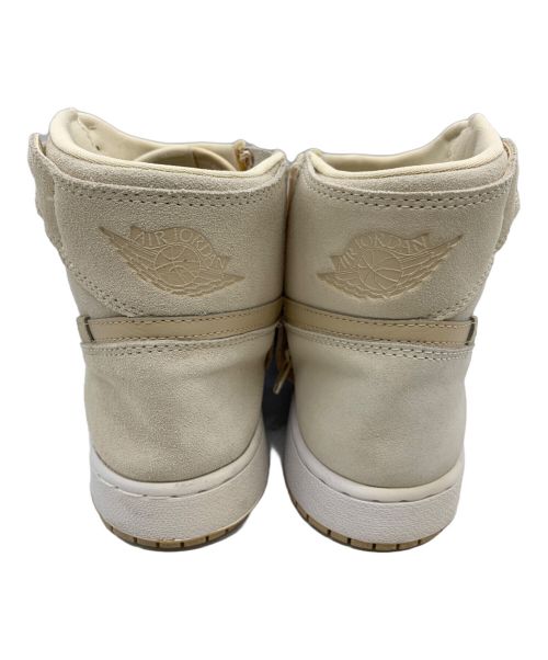 NIKE（ナイキ）NIKE (ナイキ) スニーカー ベージュ サイズ:24.5ｃｍの古着・服飾アイテム