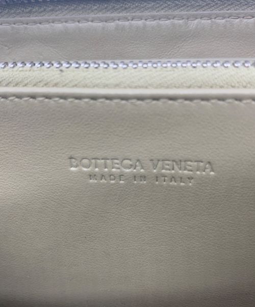 BOTTEGA VENETA（ボッテガベネタ）BOTTEGA VENETA (ボッテガベネタ) 長財布 ベージュの古着・服飾アイテム