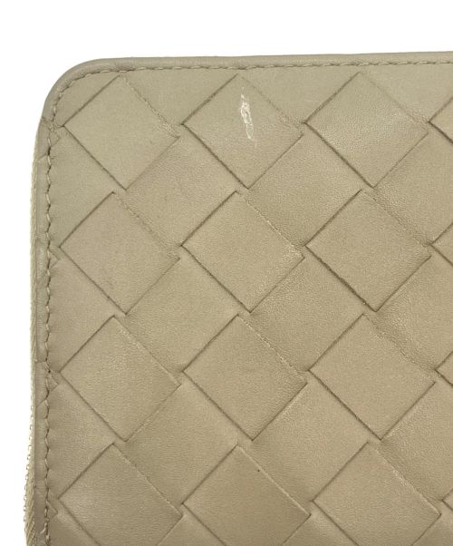 BOTTEGA VENETA（ボッテガベネタ）BOTTEGA VENETA (ボッテガベネタ) 長財布 ベージュの古着・服飾アイテム