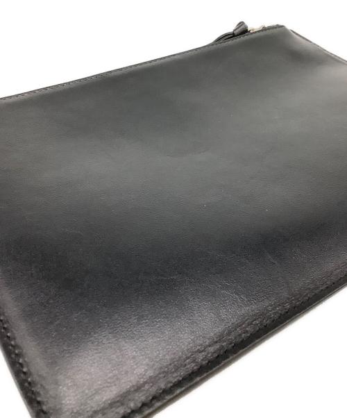 JIMMY CHOO（ジミーチュウ）JIMMY CHOO (ジミーチュウ) クラッチバッグ ブラックの古着・服飾アイテム