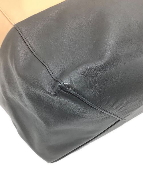 CELINE（セリーヌ）CELINE (セリーヌ) トートバッグ ブラック×ベージュの古着・服飾アイテム
