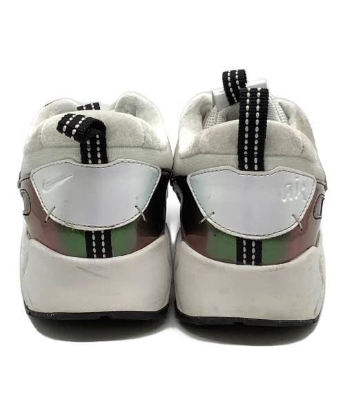 NIKE（ナイキ）NIKE (ナイキ) ローカットスニーカー ホワイト×ブラウン サイズ:27cmの古着・服飾アイテム