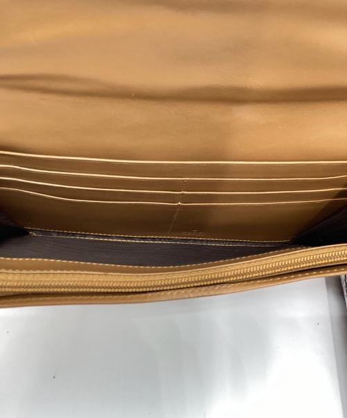 GUCCI（グッチ）GUCCI (グッチ) 長財布 ブラウンの古着・服飾アイテム