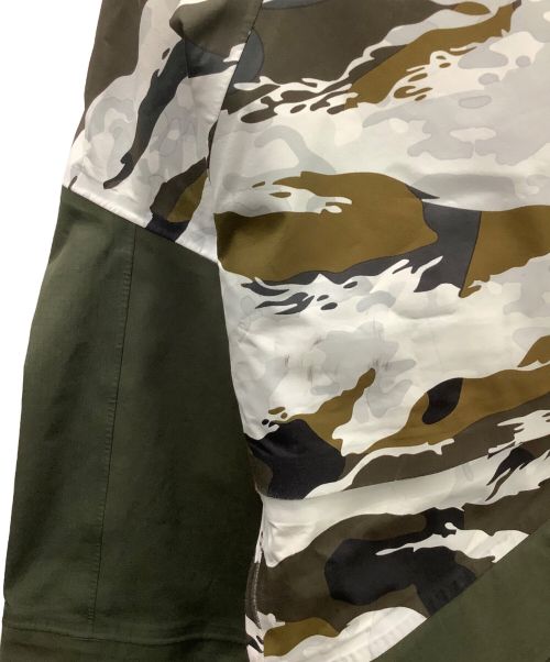 THE NORTH FACE（ザ ノース フェイス）THE NORTH FACE (ザ ノース フェイス) フューチャーライトエーキャドジャケット グリーン×ホワイト サイズ:Ｓの古着・服飾アイテム