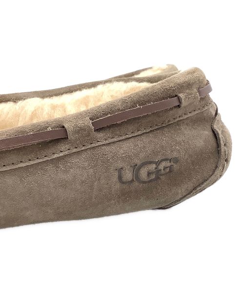 UGG（アグ）UGG (アグ) モカシンシューズ ベージュ サイズ:23の古着・服飾アイテム