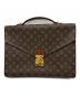 LOUIS VUITTON（ルイ ヴィトン）の古着「ポルトドキュマン　ショルダーストラップ欠品」｜ブラウン