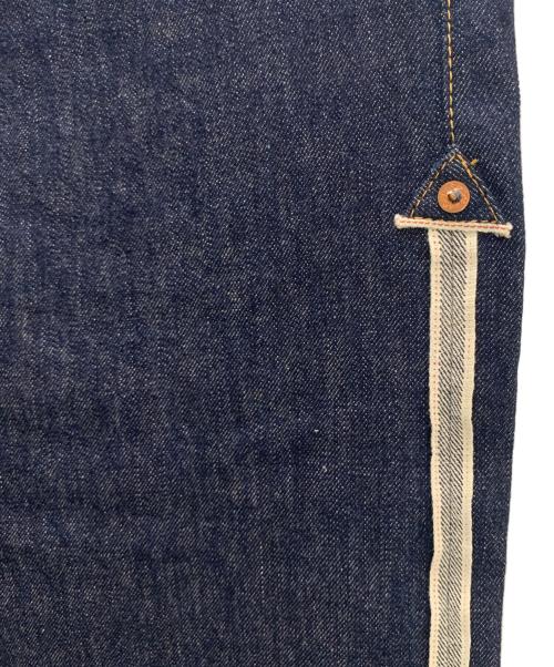 LEVI'S VINTAGE CLOTHING（リーバイス ビンテージ クロージング）LEVI'S VINTAGE CLOTHING (リーバイス ビンテージ クロージング) 501XX復刻デニムパンツ レッドセルビッジ インディゴ サイズ:SIZE W30×L34 未使用品の古着・服飾アイテム