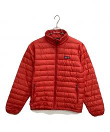 Patagonia（パタゴニア）の古着「ダウンジャケット」｜レッド