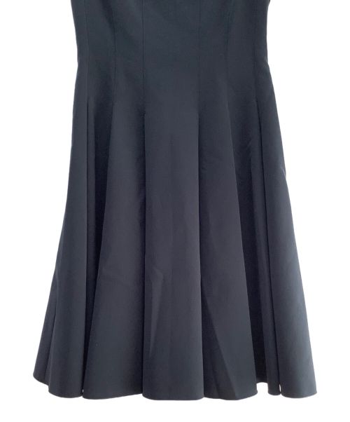 FOXEY NEWYORK（フォクシーニューヨーク）FOXEY NEWYORK (フォクシーニューヨーク) ノースリーブワンピース ネイビー サイズ:Ｍの古着・服飾アイテム