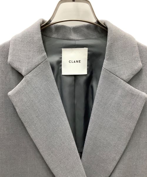 CLANE（クラネ）CLANE (クラネ) Back Double Tuck Coat グレー サイズ:1の古着・服飾アイテム