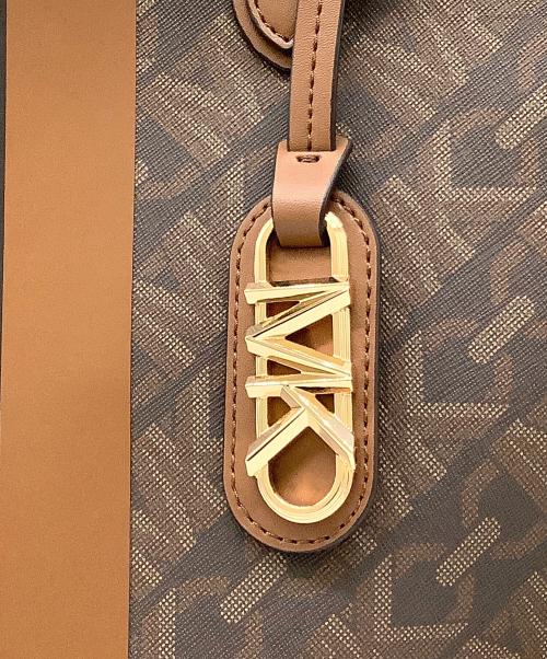 MICHAEL KORS（マイケルコース）MICHAEL KORS (マイケルコース) トートバッグ ブラウンの古着・服飾アイテム