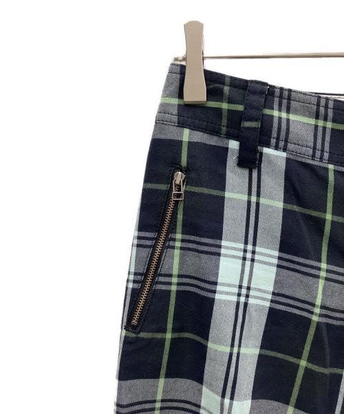 BURBERRY BLUE LABEL（バーバリー ブルー レーベル）BURBERRY BLUE LABEL (バーバリー ブルー レーベル) ノバチェックハーフパンツ グリーン×ブラック サイズ:Ｓの古着・服飾アイテム
