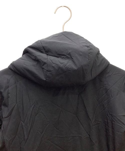 ARC'TERYX（アークテリクス）ARC'TERYX (アークテリクス) アトムフーディ ブラック サイズ:XSの古着・服飾アイテム