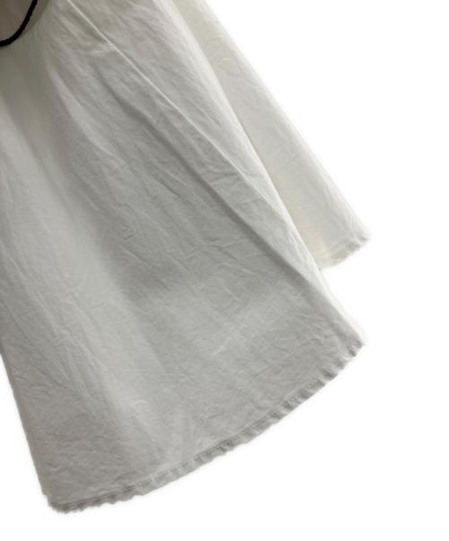 COEL（コエル）COEL (コエル) フレアスリーブパイピングブラウス ホワイト サイズ:FREEの古着・服飾アイテム