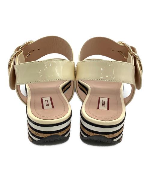 BALLY（バリー）BALLY (バリー) CASEY 30 ベージュ×ブラウン サイズ:23.5の古着・服飾アイテム