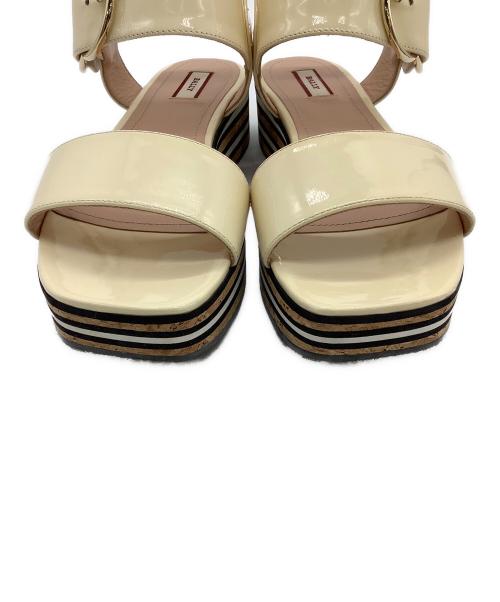 BALLY（バリー）BALLY (バリー) CASEY 30 ベージュ×ブラウン サイズ:23.5の古着・服飾アイテム