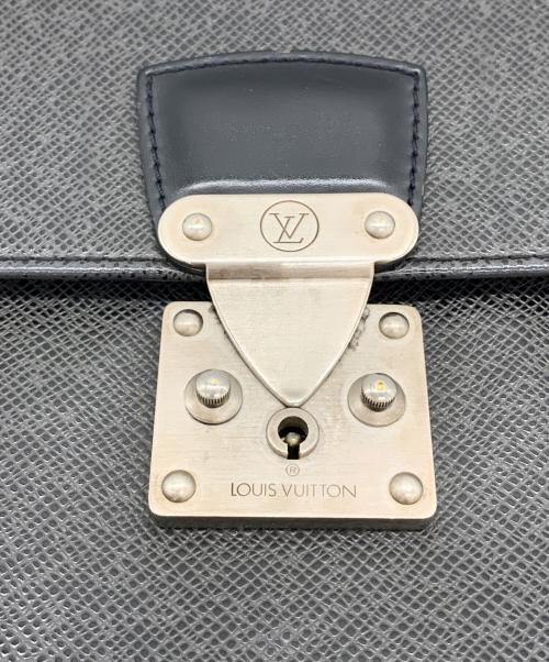 LOUIS VUITTON（ルイ ヴィトン）LOUIS VUITTON (ルイ ヴィトン) タイガ モスコバ ブラックの古着・服飾アイテム