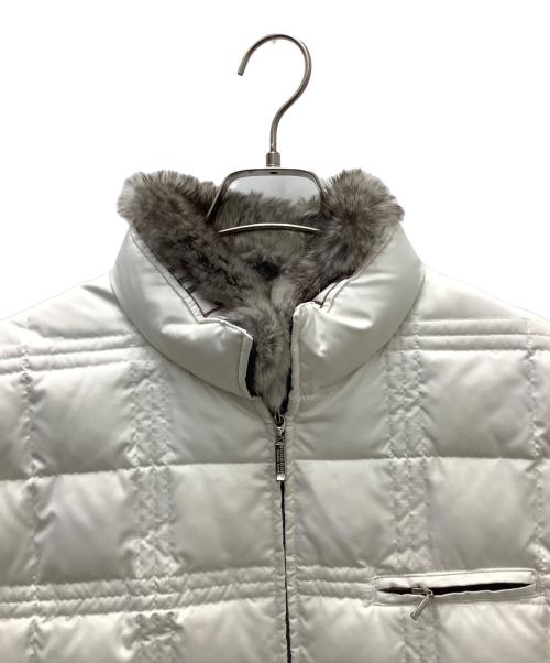 BURBERRY BLACK LABEL（バーバリーブラックレーベル）BURBERRY BLACK LABEL (バーバリーブラックレーベル) ダウンジャケット ホワイト サイズ:Ｍの古着・服飾アイテム