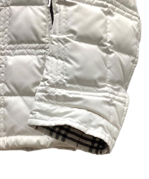 BURBERRY BLACK LABEL（バーバリーブラックレーベル）BURBERRY BLACK LABEL (バーバリーブラックレーベル) ダウンジャケット ホワイト サイズ:Ｍの古着・服飾アイテム